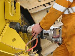 CLE A CHOCS DROITE CARRE 1.1.2